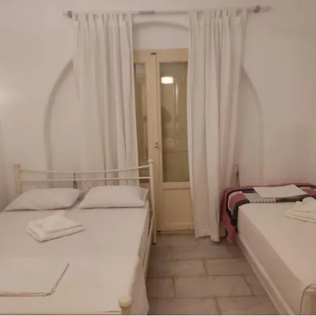 Theros Casa Logaras * Piso Livadi
